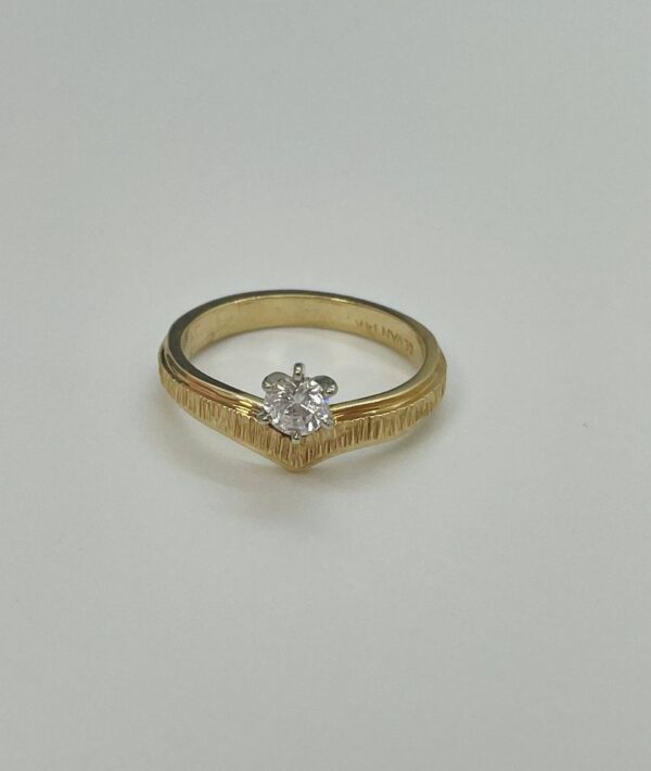 14kt Yellow or White gold ring with 0.25ct zsophia diamond. - Image 2